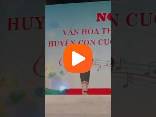 Lang thang Hà Nội đưa chị gái đi chơi và cái kết lút cán trong chung cư