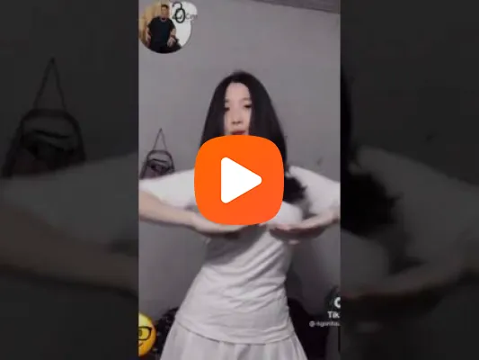 Video Cô gái trẻ bất ngờ tột độ vì anh chàng bạn trai mới quen