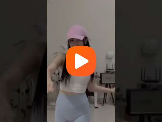 Video Cô gái xinh đẹp Hà My cùng chồng và anh bạn tây đen - Phần 2