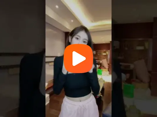 Video Em đang sung thì anh hết chịu nổi